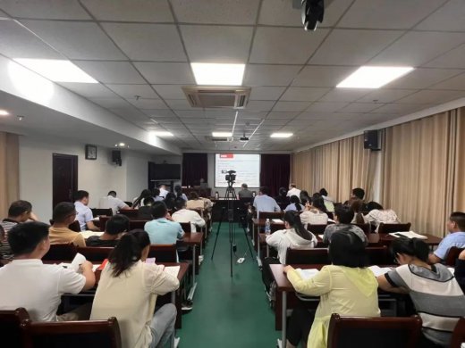 市交投集團組織開展職工大講堂公文寫作專題培訓